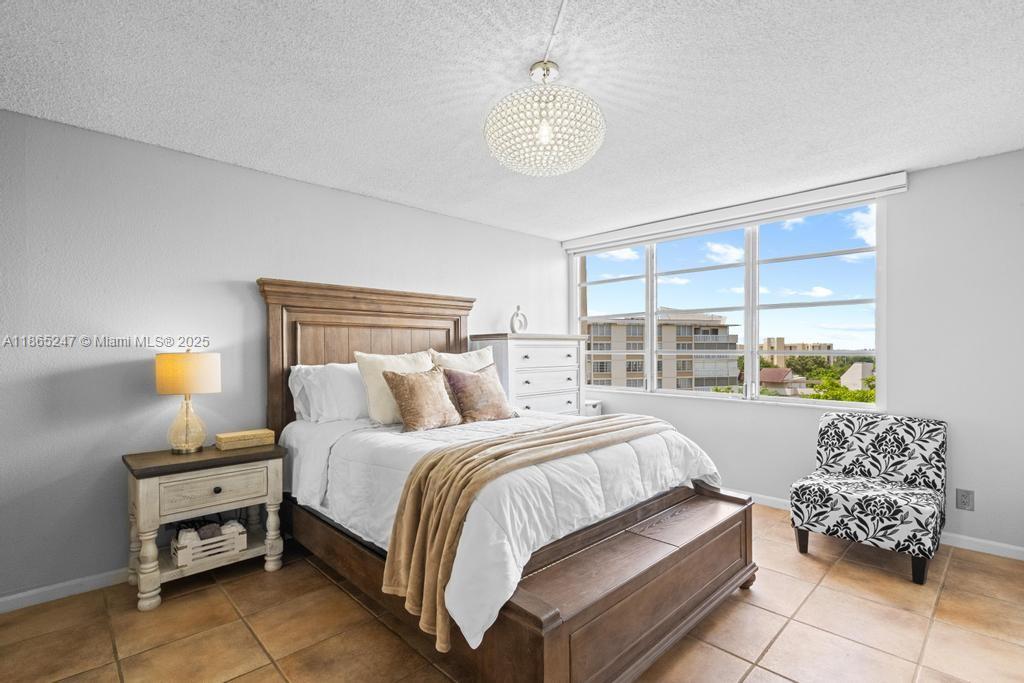 ENVIRON I CONDO 9 - Residential