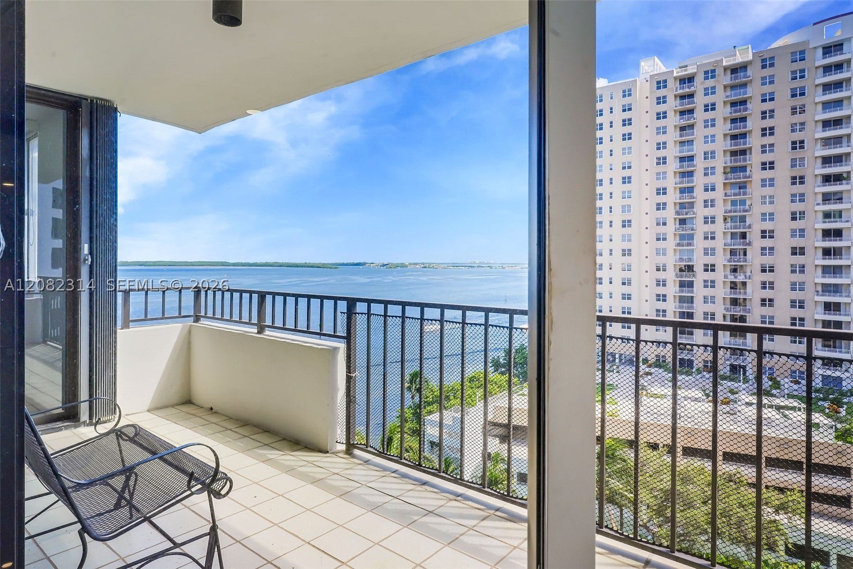 520 Brickell Key Dr A1007