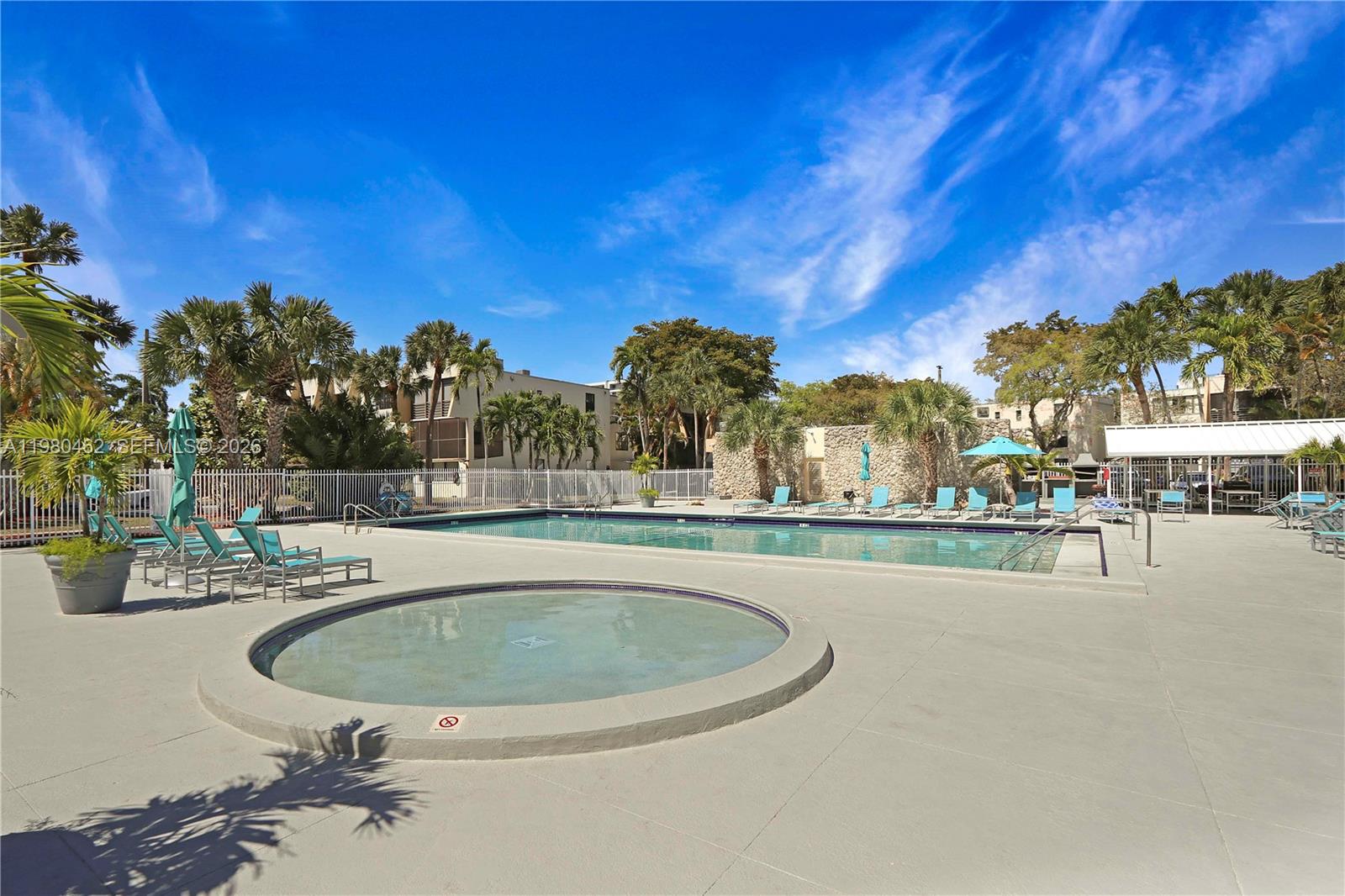 VILLA DORADA CONDO NO 2 - Residential