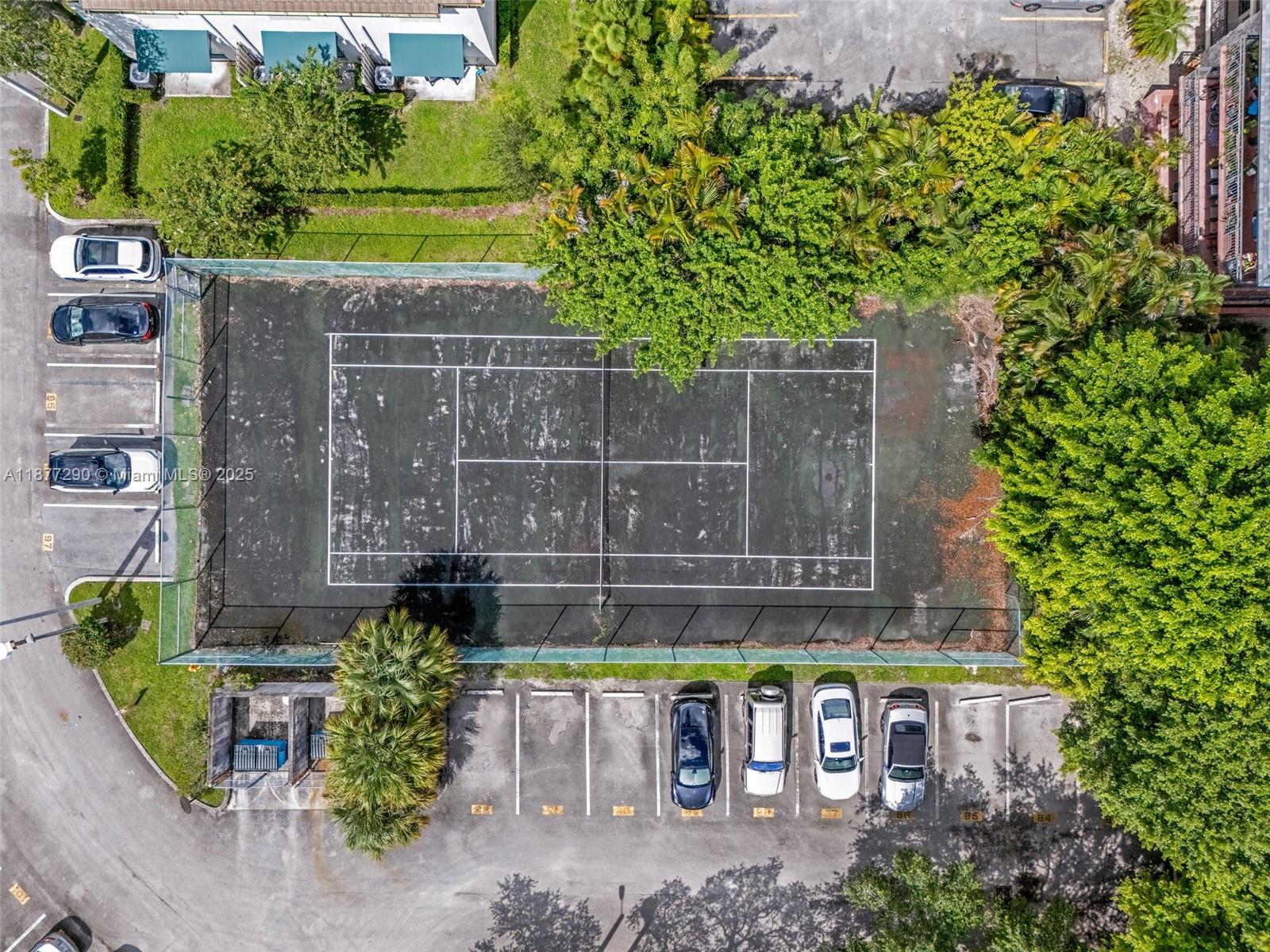 JASMINE LAKES II CONDO - Residential