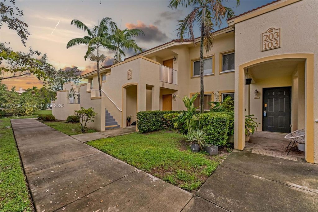 Photo of 6255 SW 47th Mnr #103, Davie, FL 33314 (MLS # A11877290)