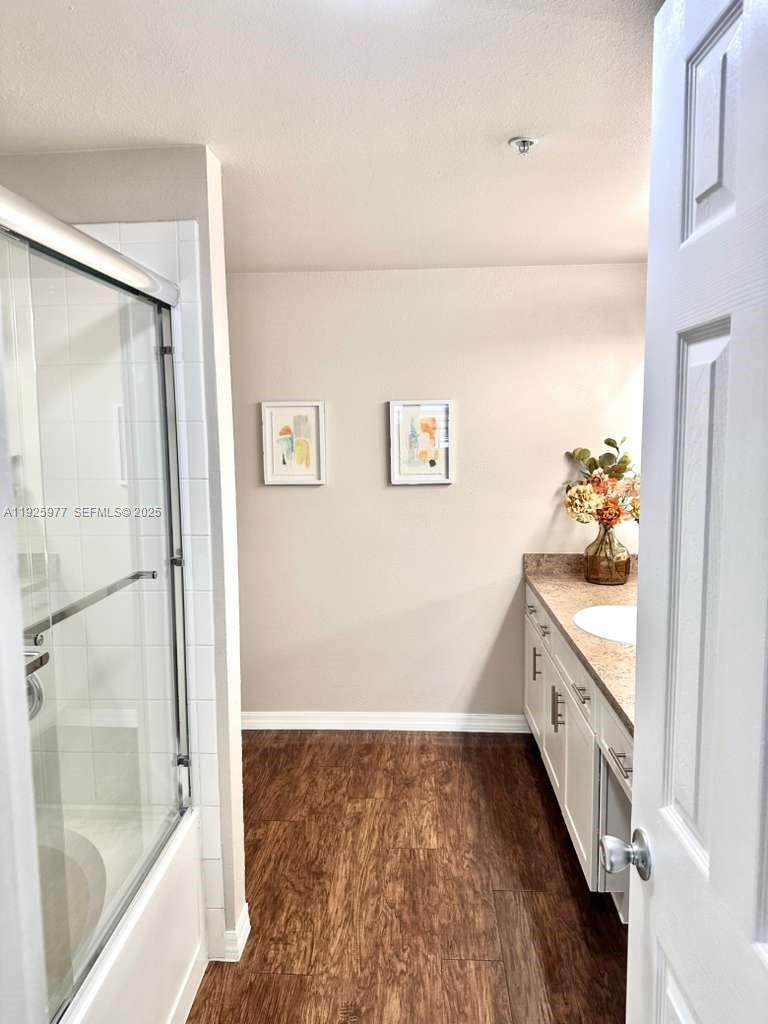 MARQUESA CONDO - Residential