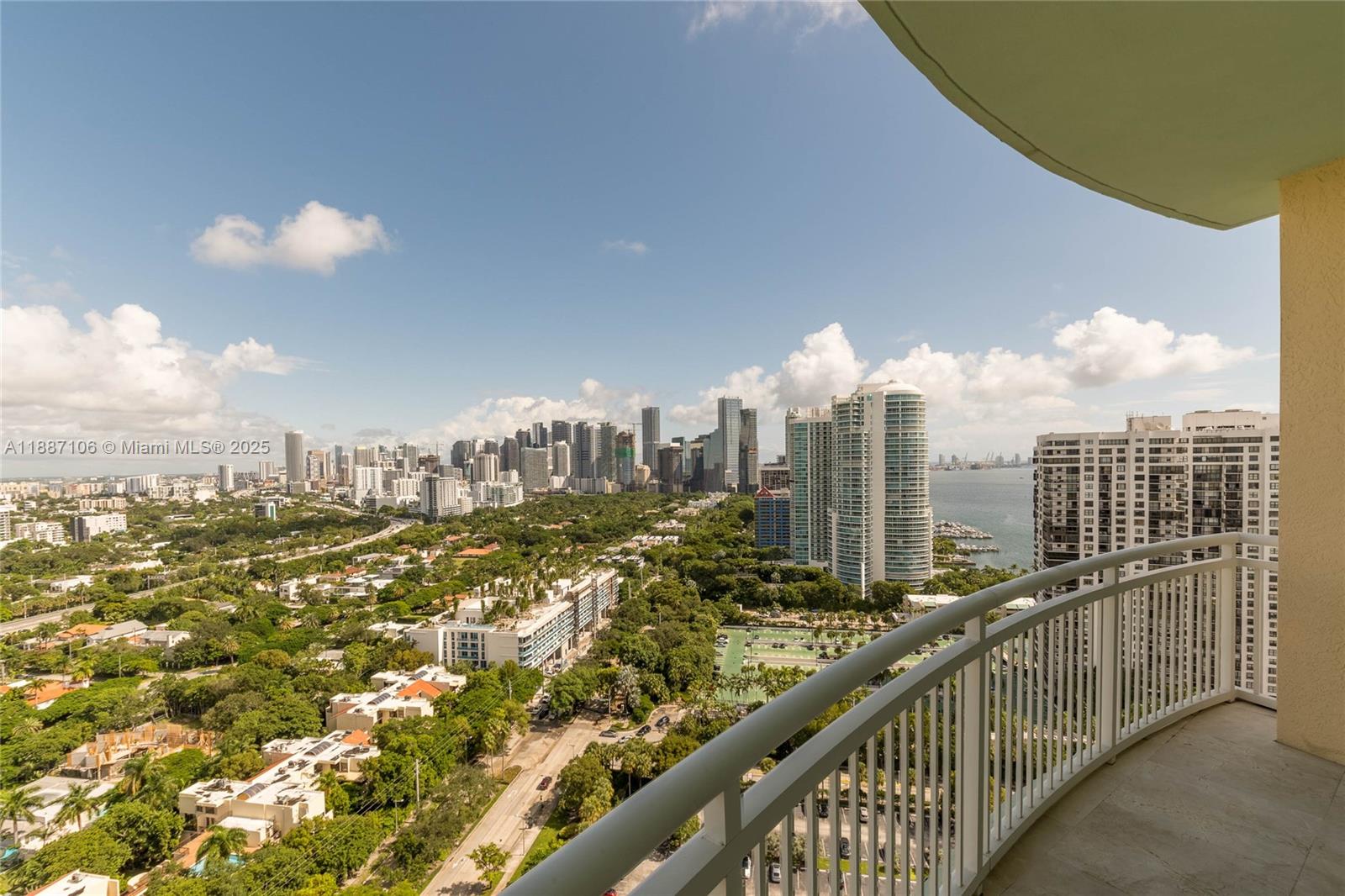 2475 Brickell Ave 2702