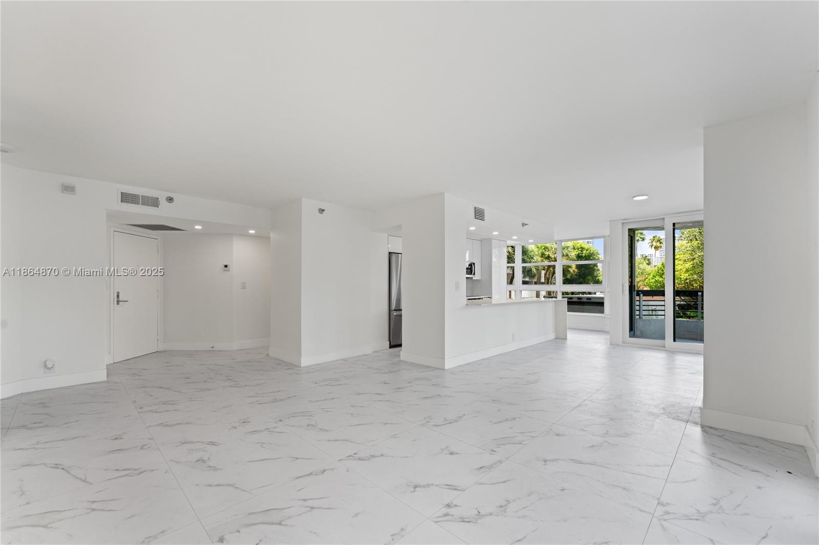 MYSTIC POINTE CONDO NO TH - Residential