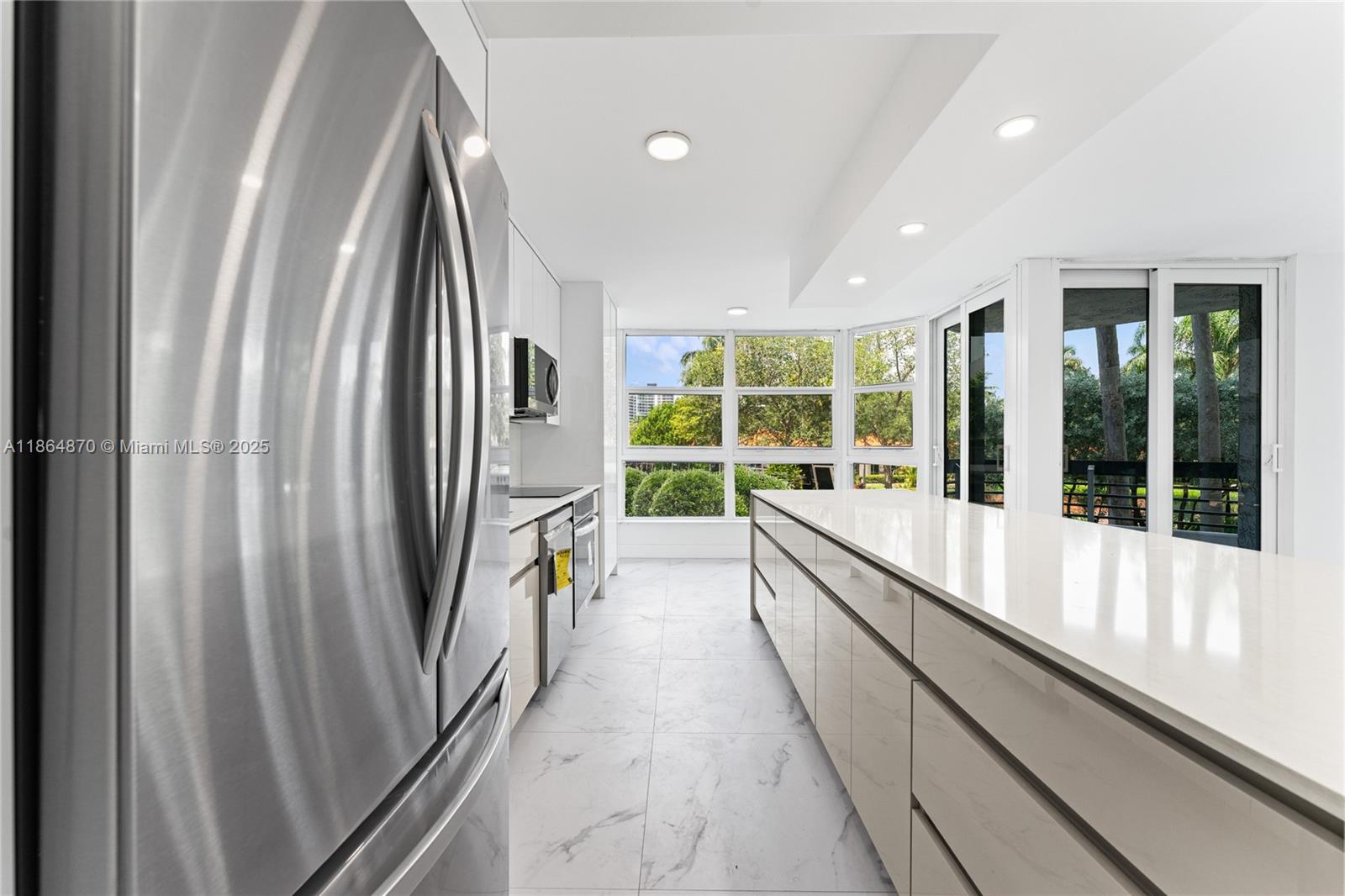 MYSTIC POINTE CONDO NO TH - Residential