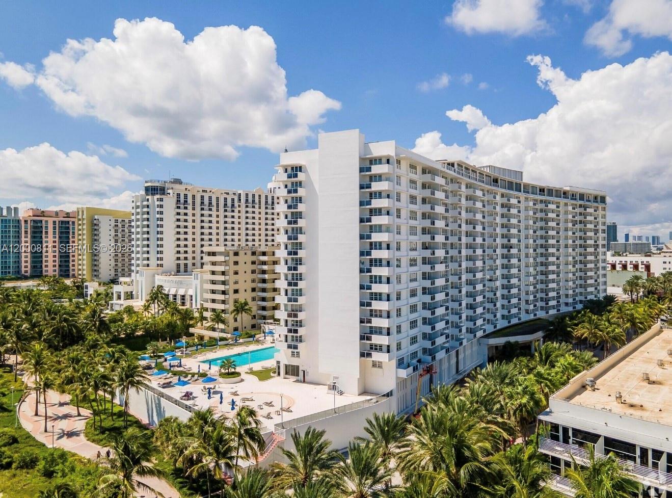 THE DECOPLAGE CONDO - Residential Lease