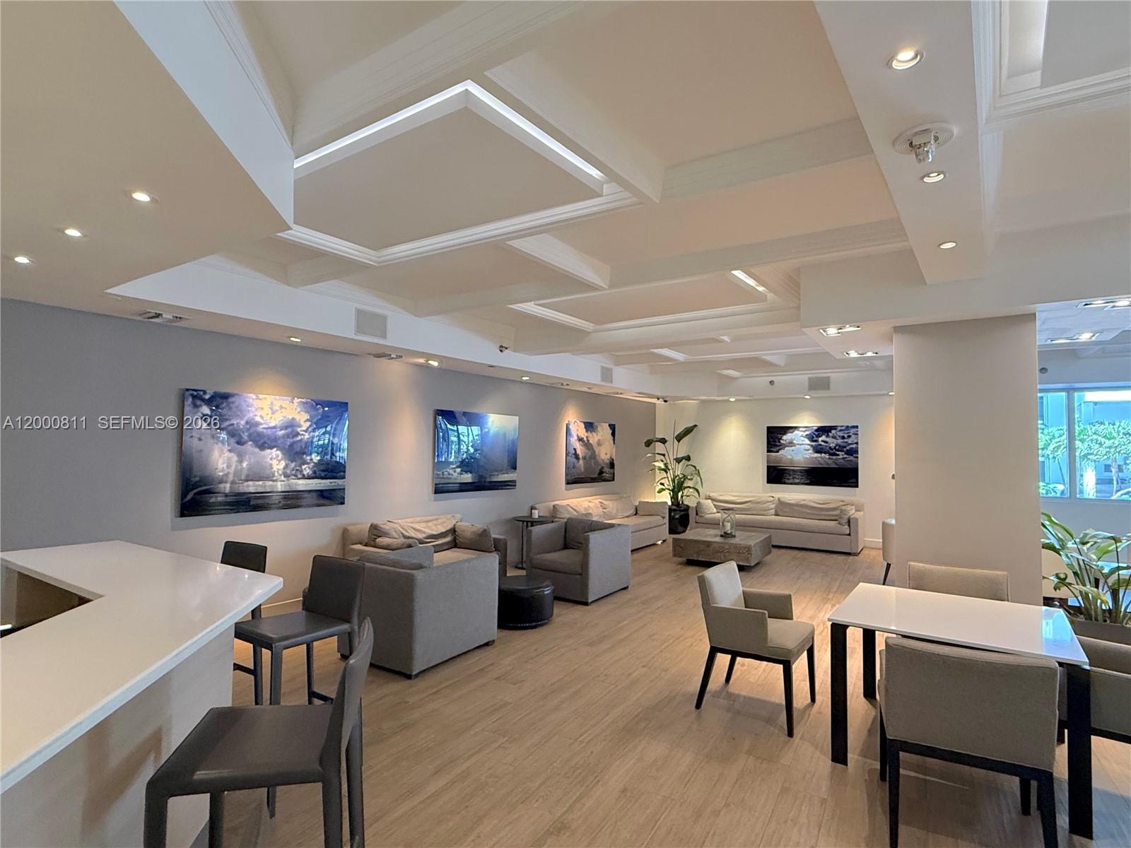 THE DECOPLAGE CONDO - Residential Lease