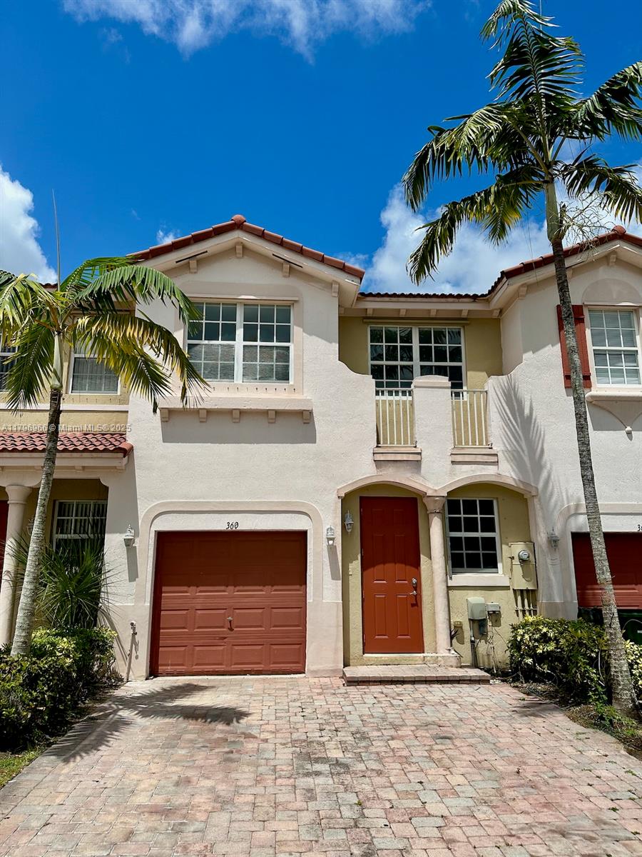 Rental Property at 360 Ne 21st Ave 360, Homestead, Miami-Dade County, Florida - Bedrooms: 4 
Bathrooms: 3  - $2,600 MO.
