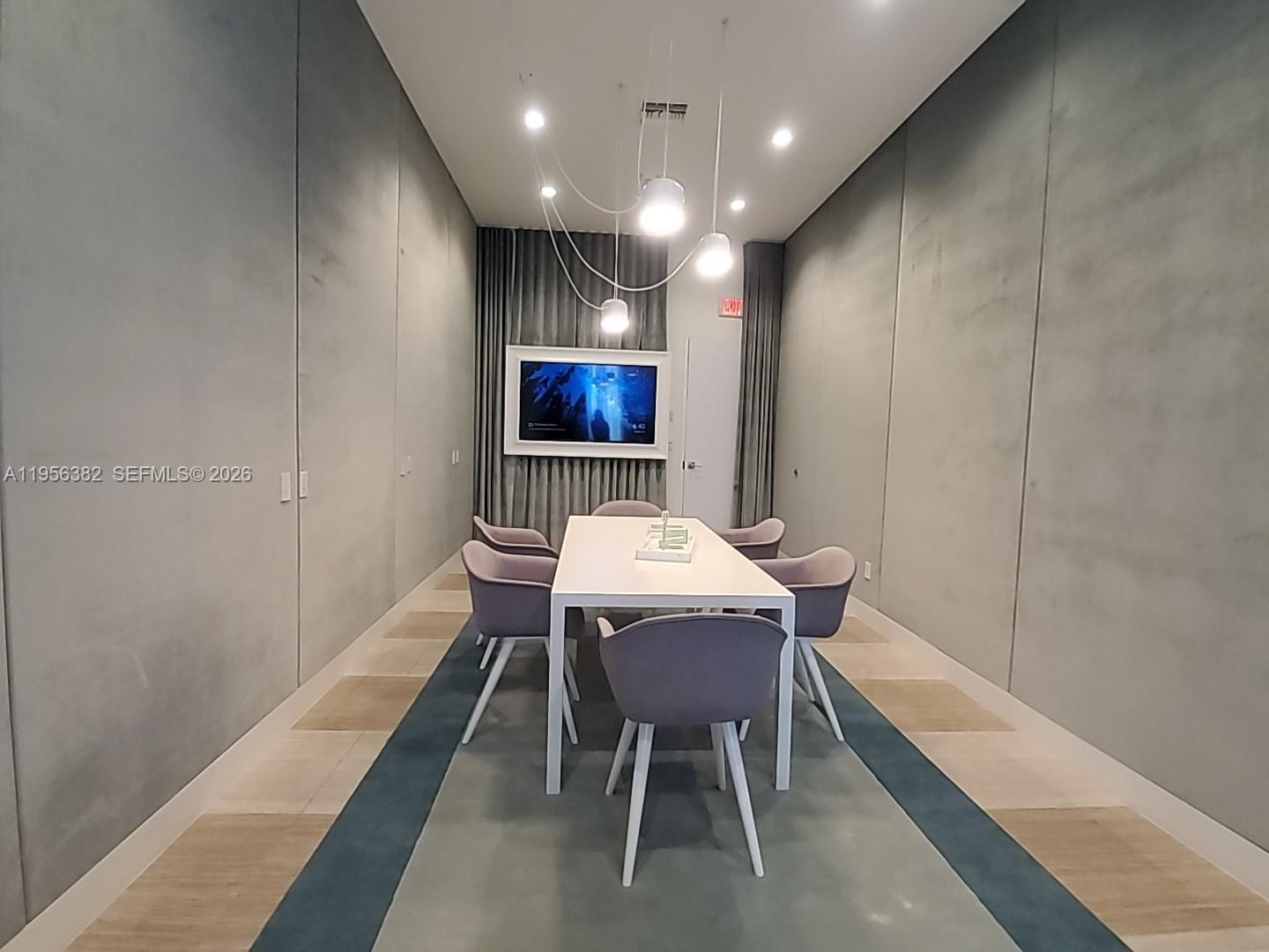 METROPICA NORTH TOWER ONE - Residential