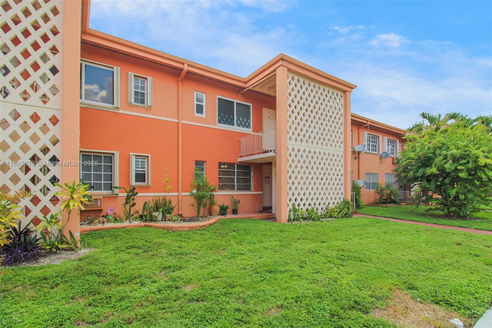 Charming 1/1 in Prime Location – First-Floor Unit with Income Potential
Well-maintained 1-bedroom, 1-bath condo located on the first floor of a quiet building just minutes from Coral Gables, major expressways, dining, and shops. This light-filled unit features a kitchen with solid cabinetry, stainless steel appliances and ceramic tile floors throughout.
The bathroom is in good condition with white tile and a glass shower door. Laundry facilities are located at the rear of the building near the parking area.
Currently rented month-to-month at $1,575, this property is a great option for investors or future end-users looking for a well-kept unit in a highly desirable area.