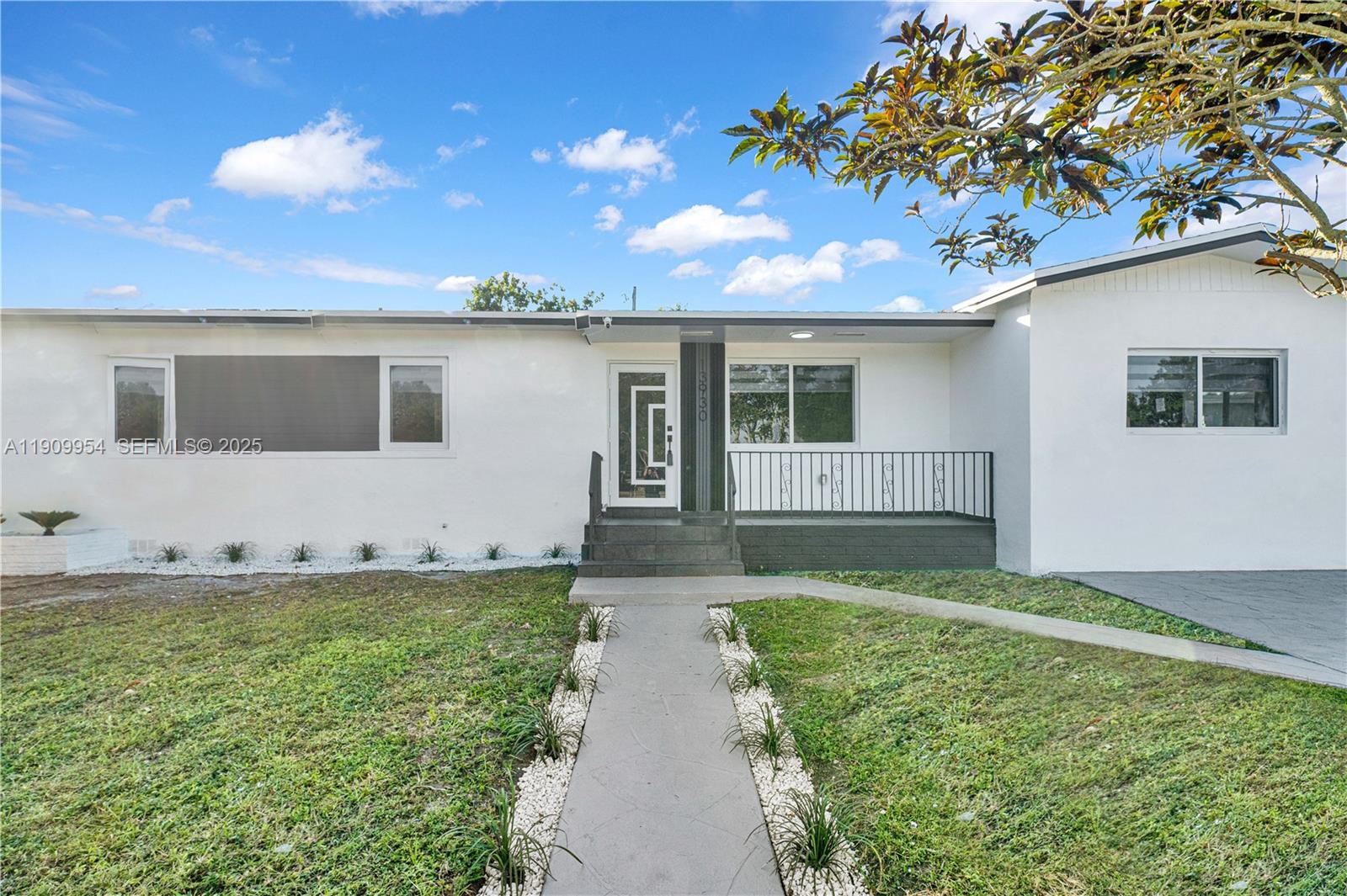 REPLAT OF PORTIONS OF RIC - Residential