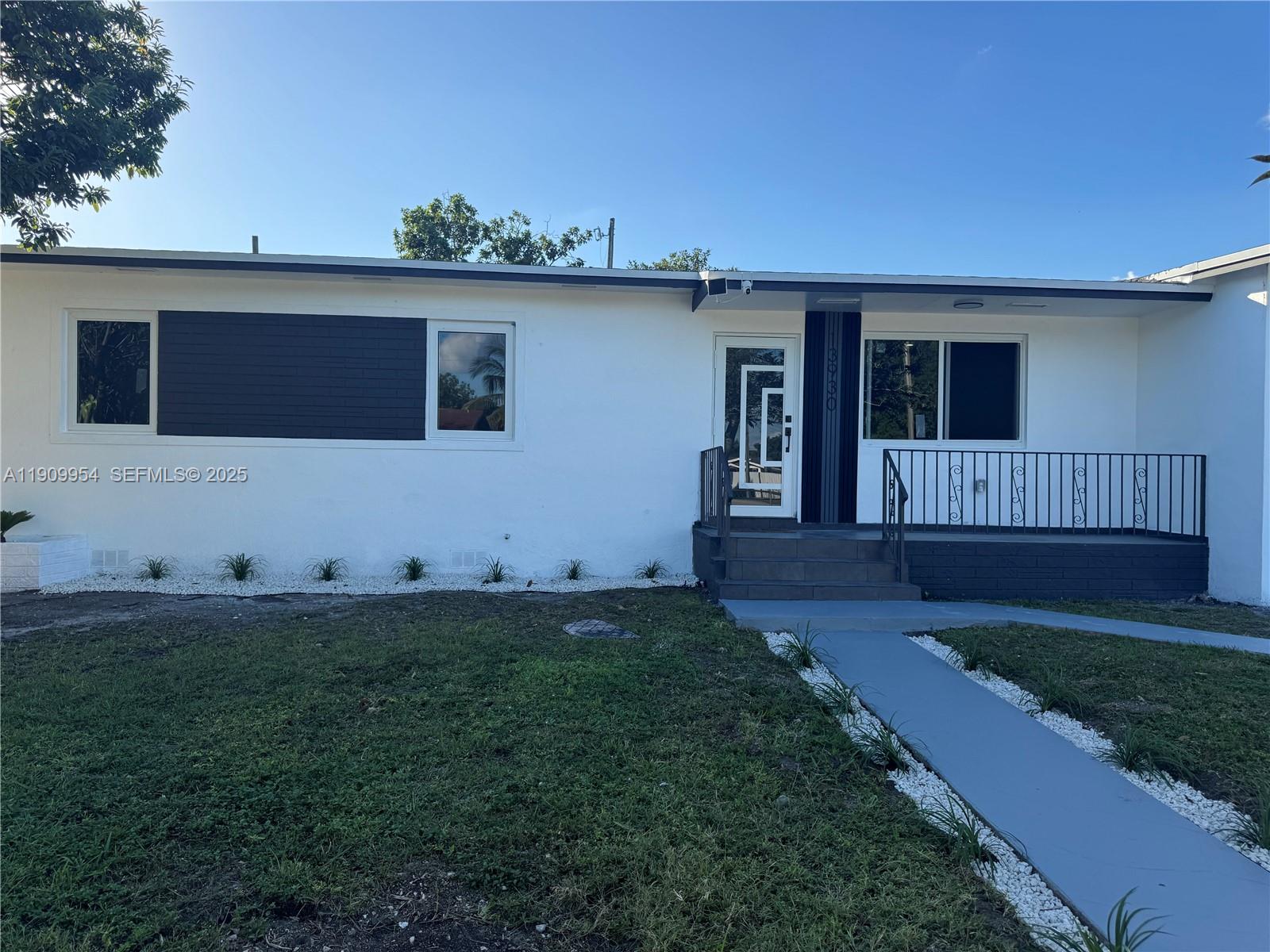 REPLAT OF PORTIONS OF RIC - Residential