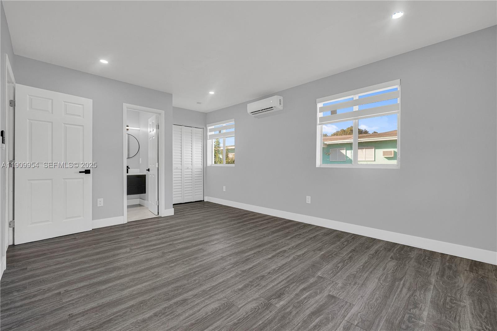 REPLAT OF PORTIONS OF RIC - Residential