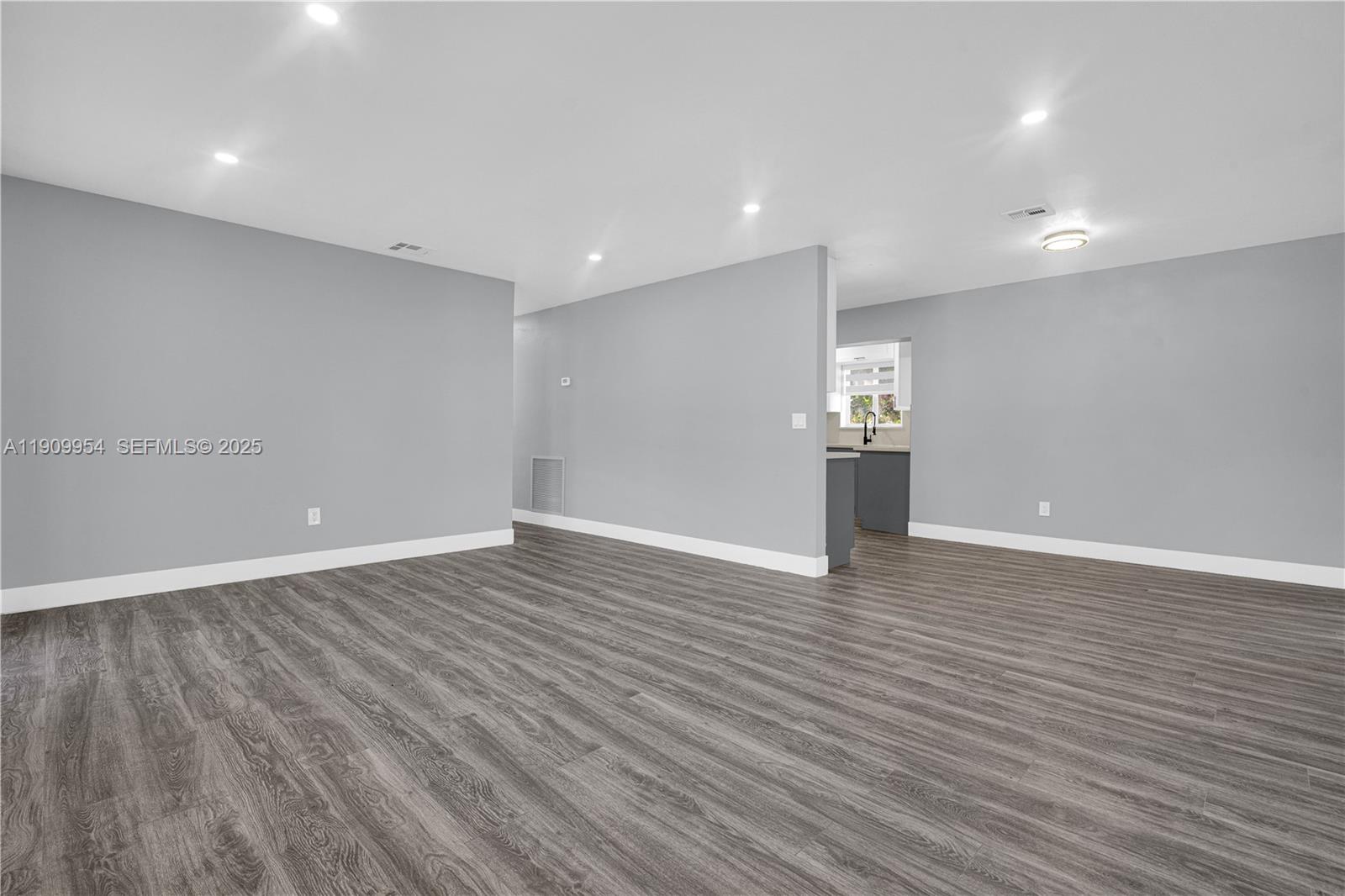 REPLAT OF PORTIONS OF RIC - Residential