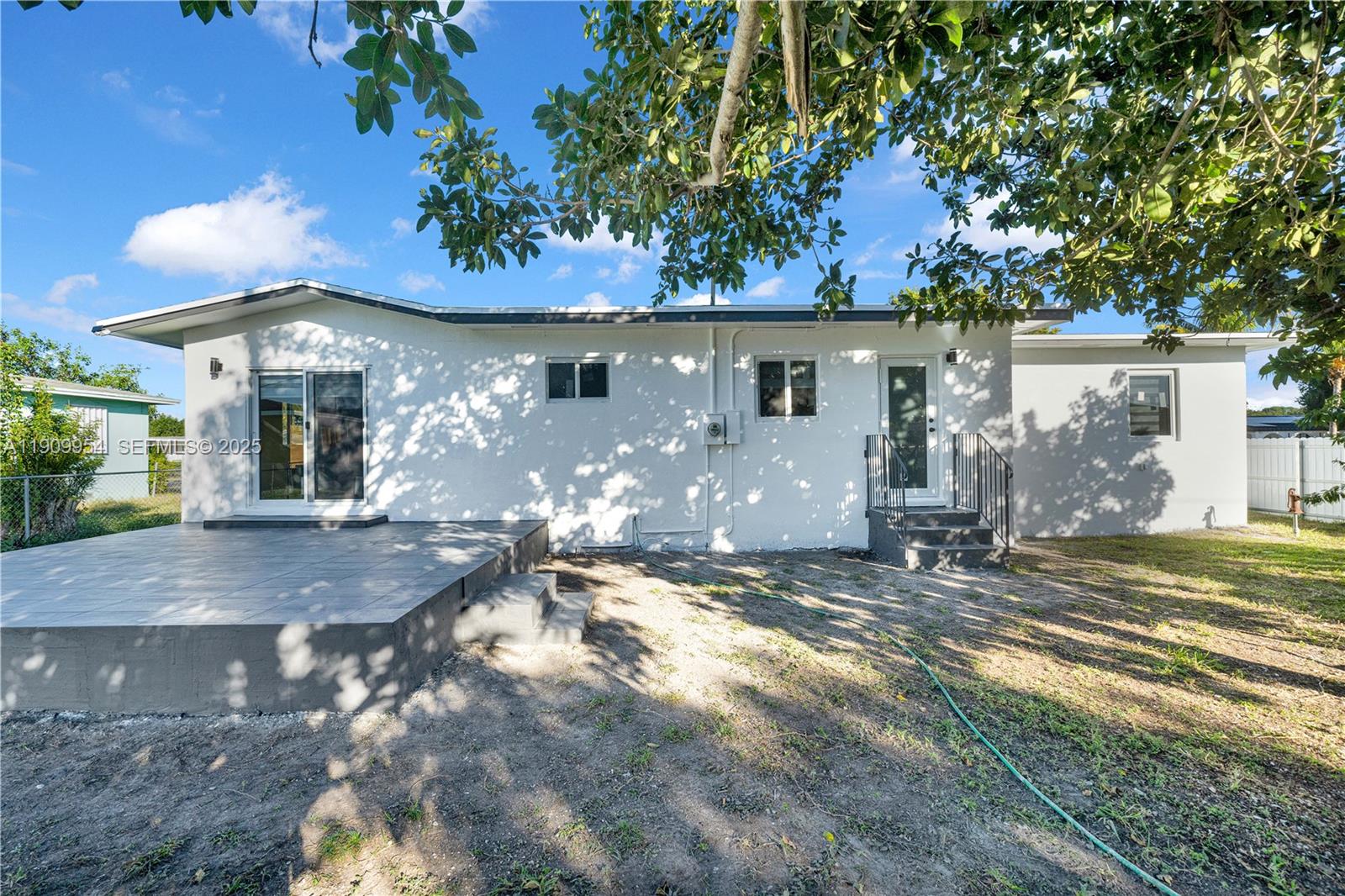 REPLAT OF PORTIONS OF RIC - Residential