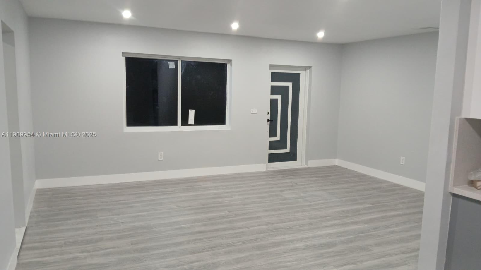 REPLAT OF PORTIONS OF RIC - Residential