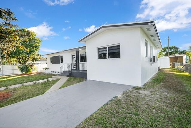 REPLAT OF PORTIONS OF RIC - Residential