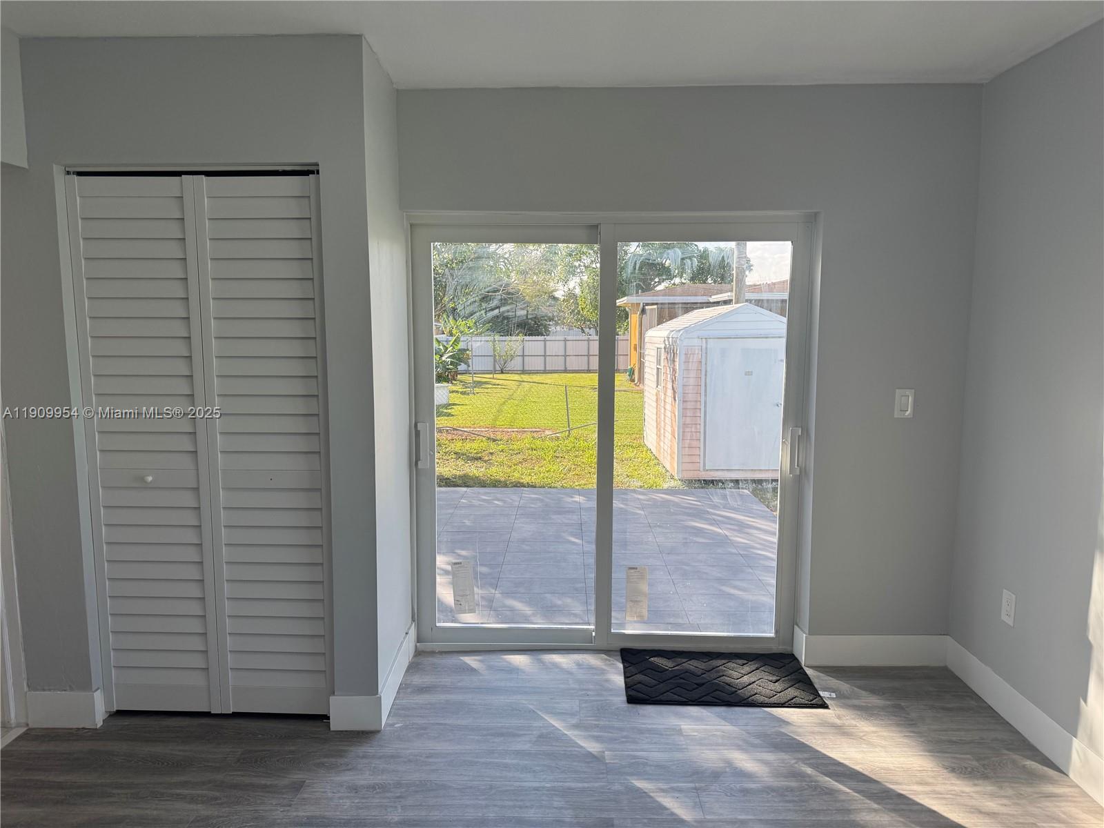 REPLAT OF PORTIONS OF RIC - Residential