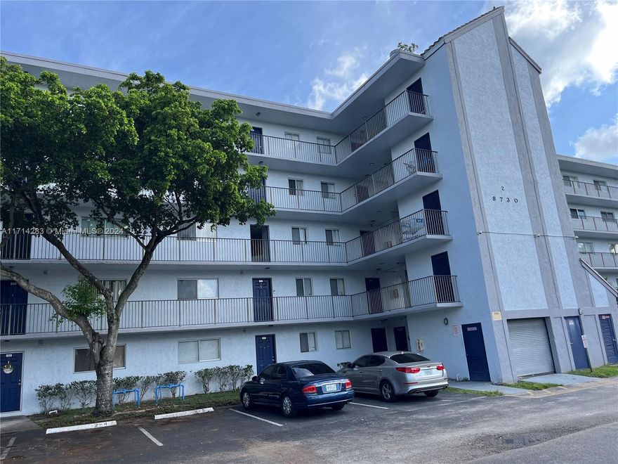 Exceptional 2 bedroom 2 bathroom remodeled kitchen and floors. Washer and dryer inside the unit. Prime location, the condo is just a short ride away from local malls, a variety of restaurants, top-notch hospitals, and major expressways, ensuring convenience and accessibility. Gated community 24 hour security, plenty of parking, community pool. Vacant, easy to show on lockbox. OK to lease. Can rent right away. All ages welcome. Condo has reserves. See attachment