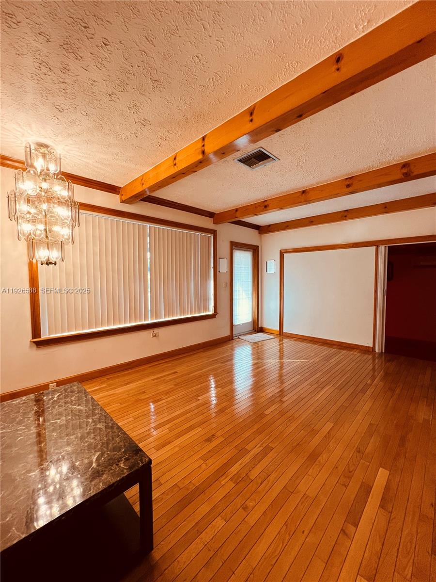 DIXIE ESTATES AMENDED - Residential Lease