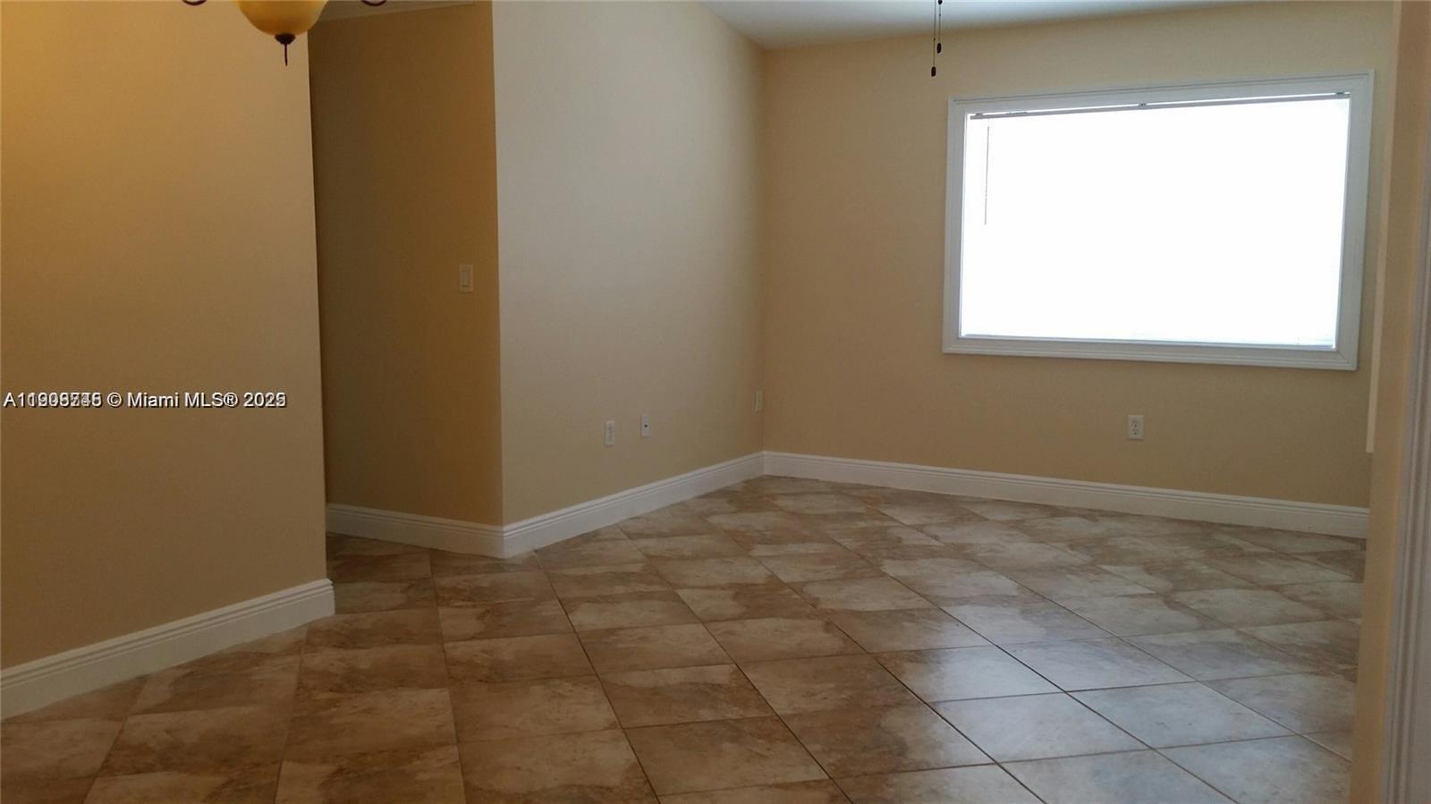 IMAGES OF KENDALL CONDO - Residential Lease