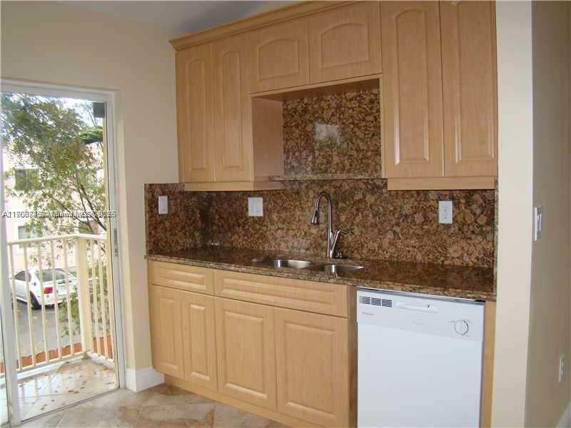 IMAGES OF KENDALL CONDO - Residential Lease