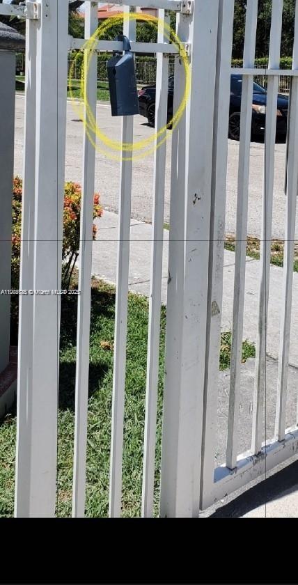 IMAGES OF KENDALL CONDO - Residential Lease