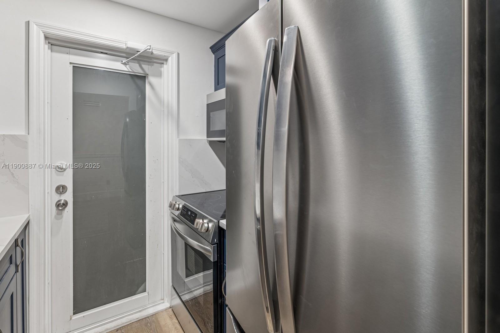 CAY POLYNESIA CONDO - Residential