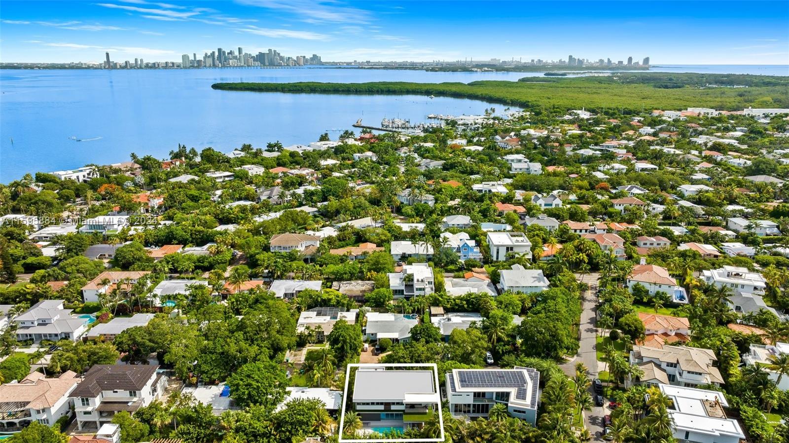 TROPICAL ISLE HOMES SUB 3 - Residential