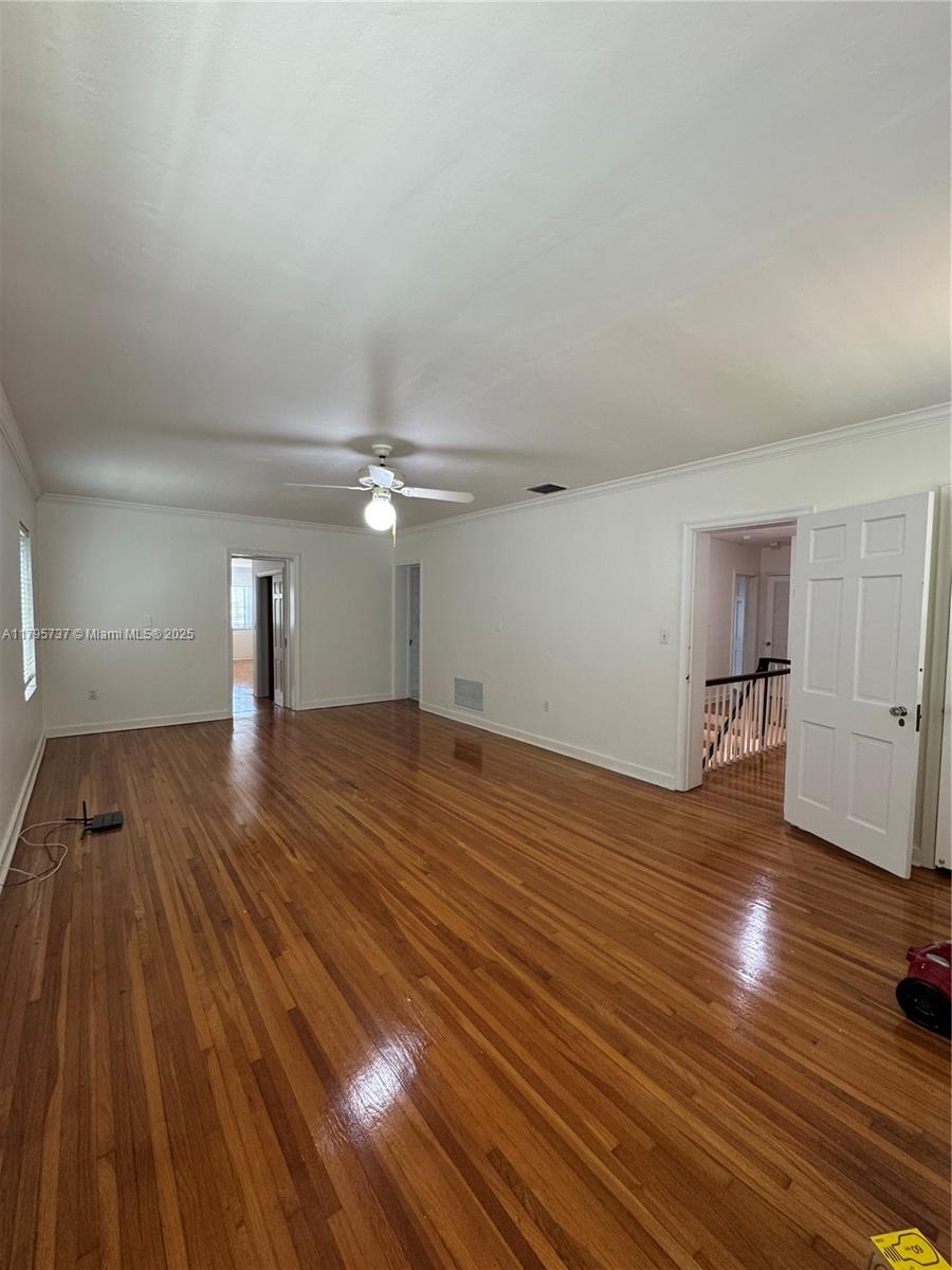 MIAMI SHORES SEC 3 - Residential