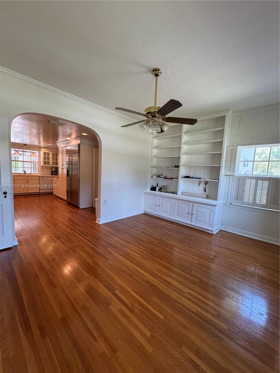MIAMI SHORES SEC 3 - Residential