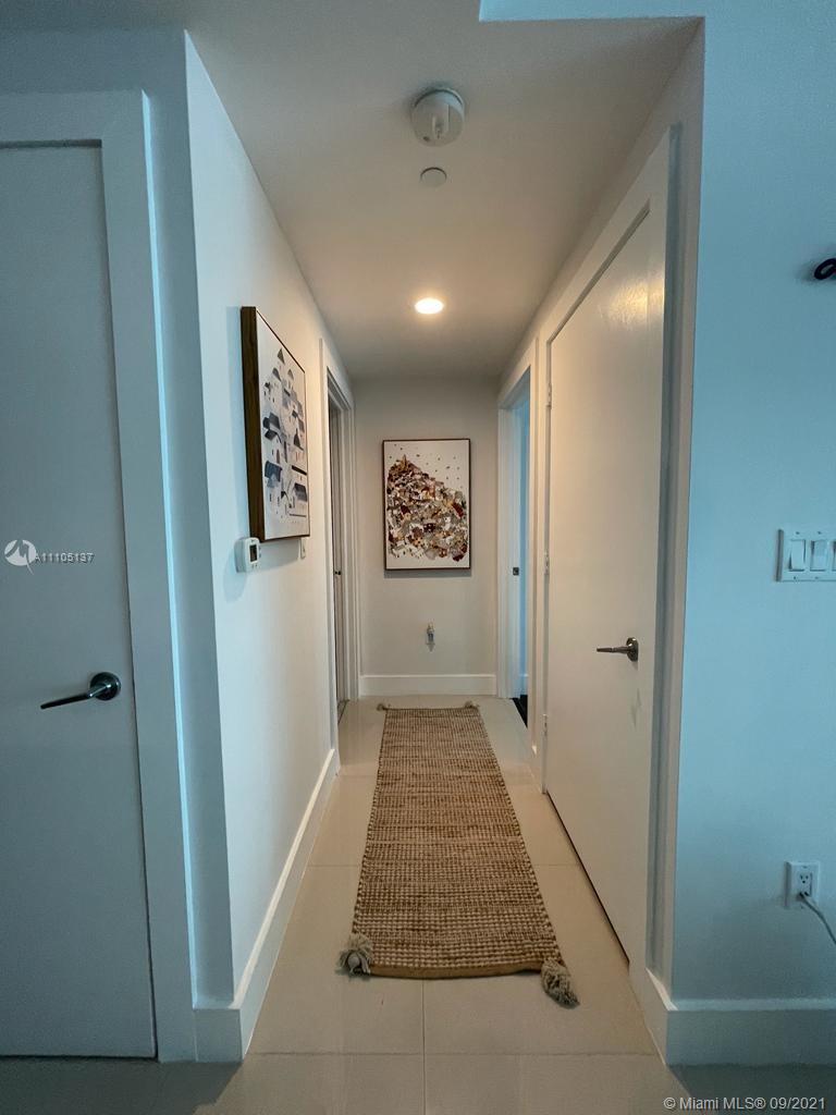 500 BRICKELL EAST CONDO - Residential