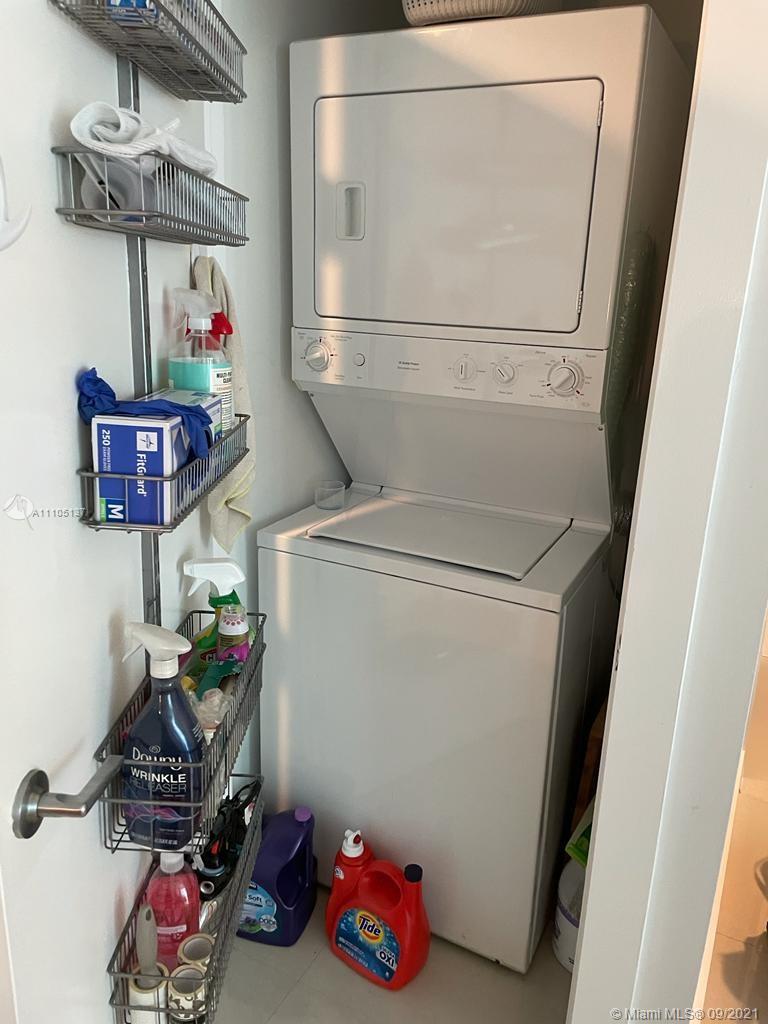 500 BRICKELL EAST CONDO - Residential