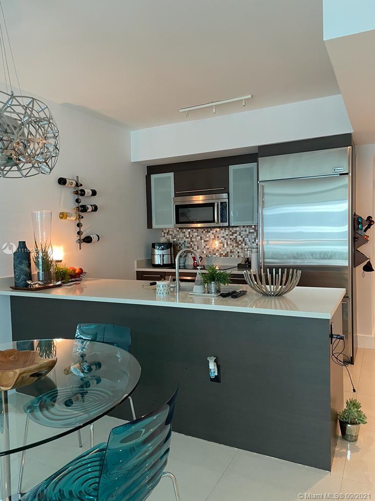 500 BRICKELL EAST CONDO - Residential