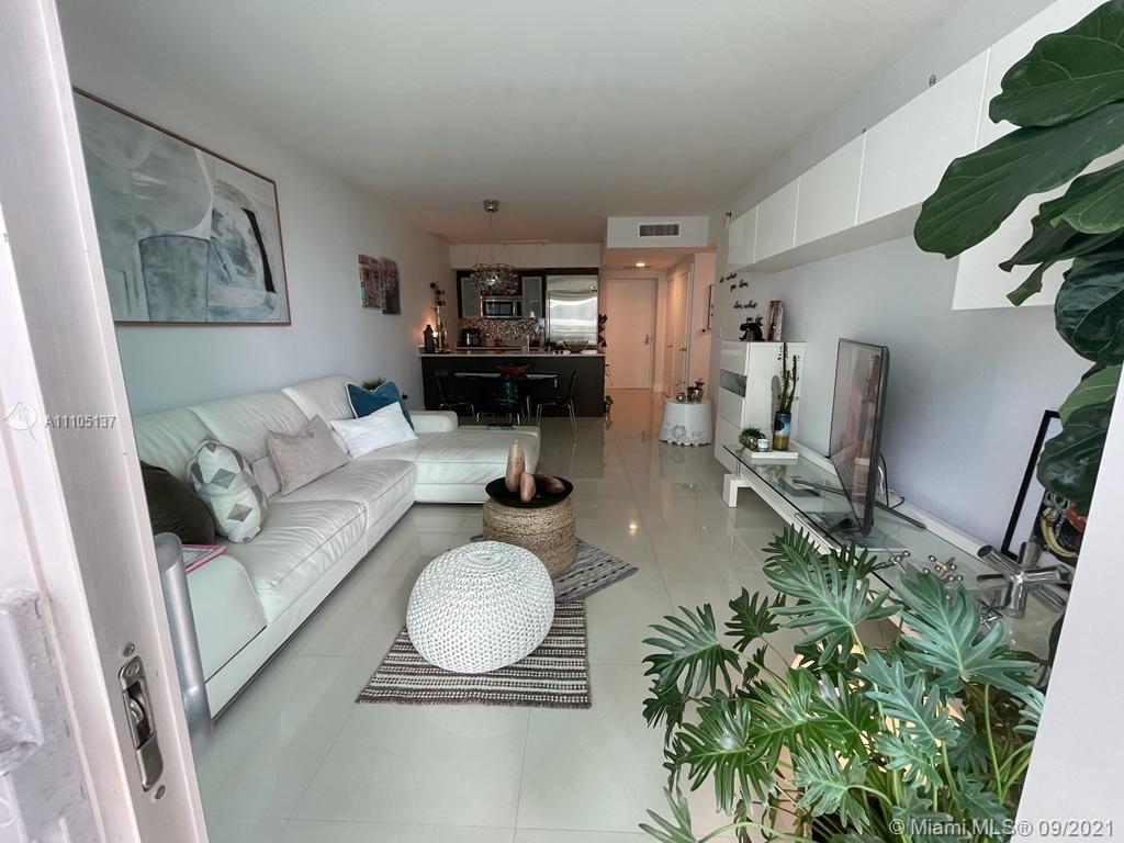 500 BRICKELL EAST CONDO - Residential