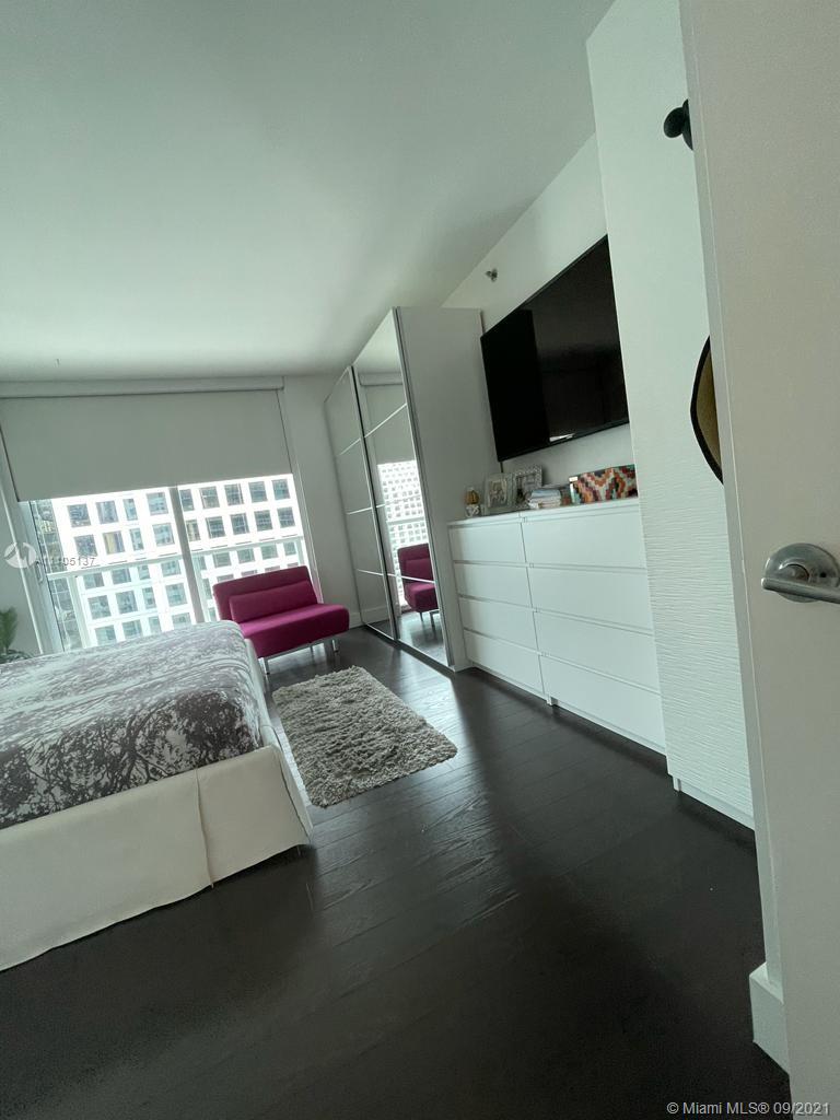500 BRICKELL EAST CONDO - Residential