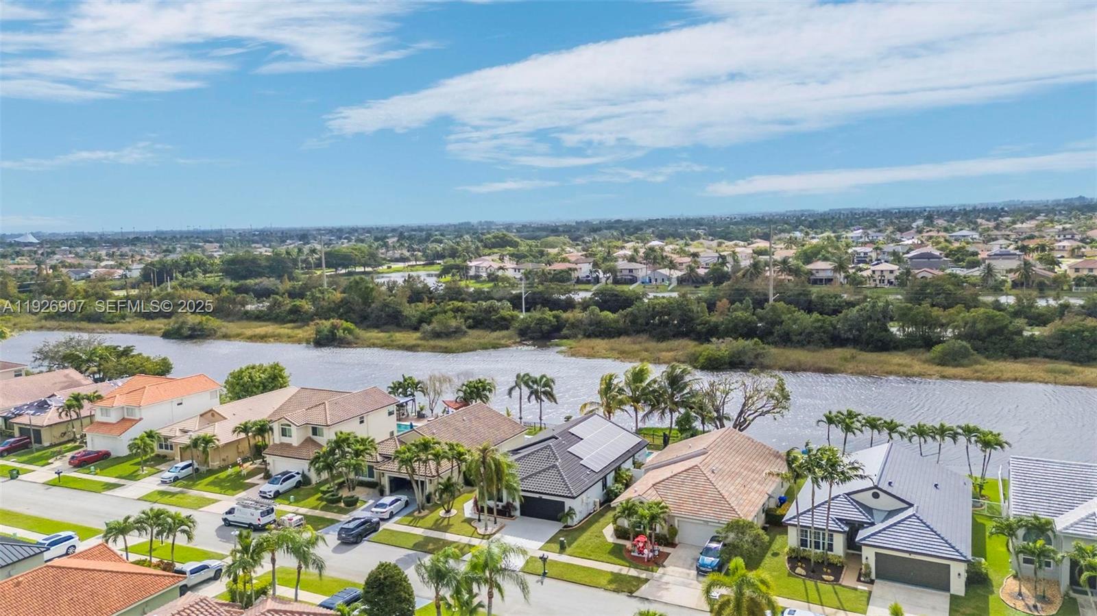 SILVER LAKES - Residential