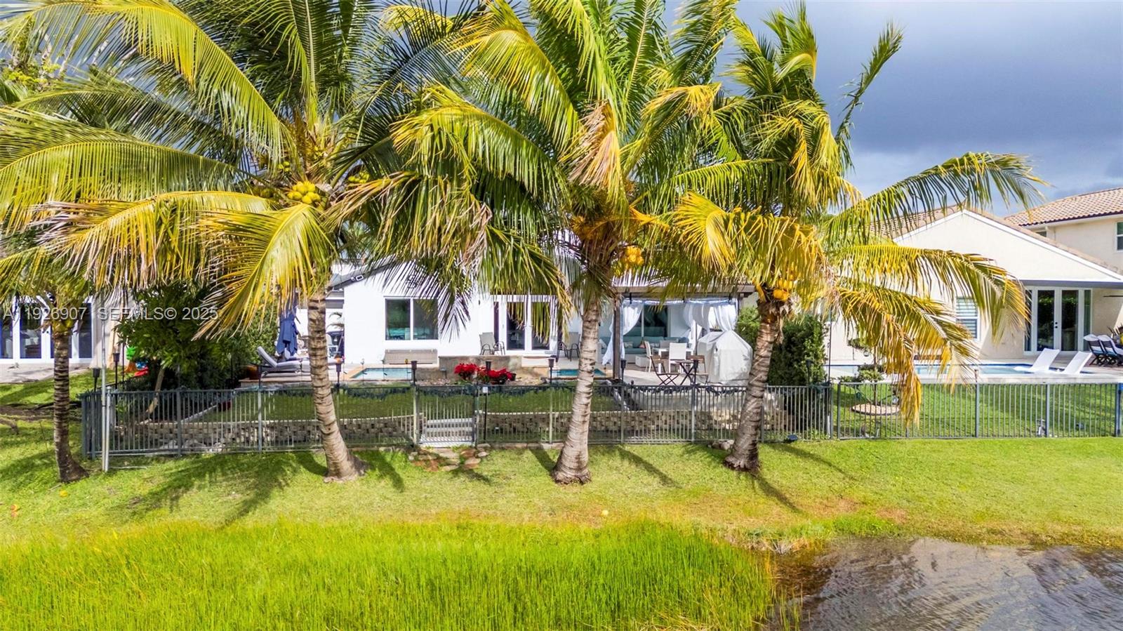 SILVER LAKES - Residential