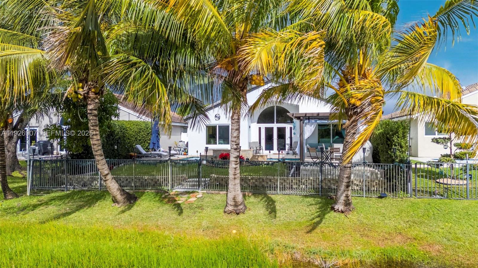 SILVER LAKES - Residential