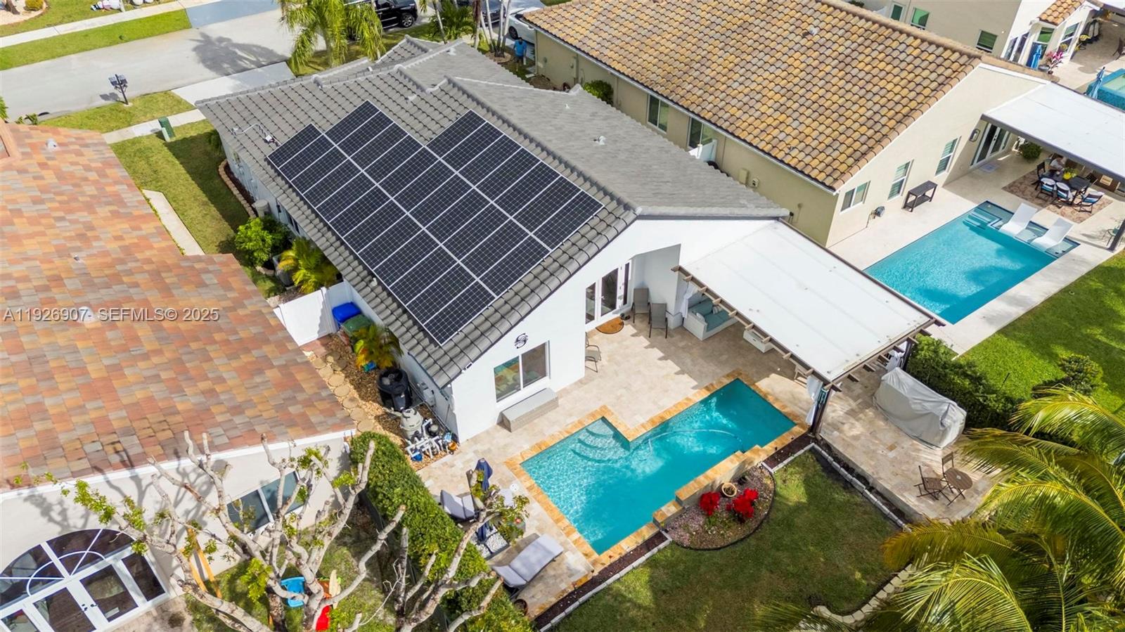 SILVER LAKES - Residential