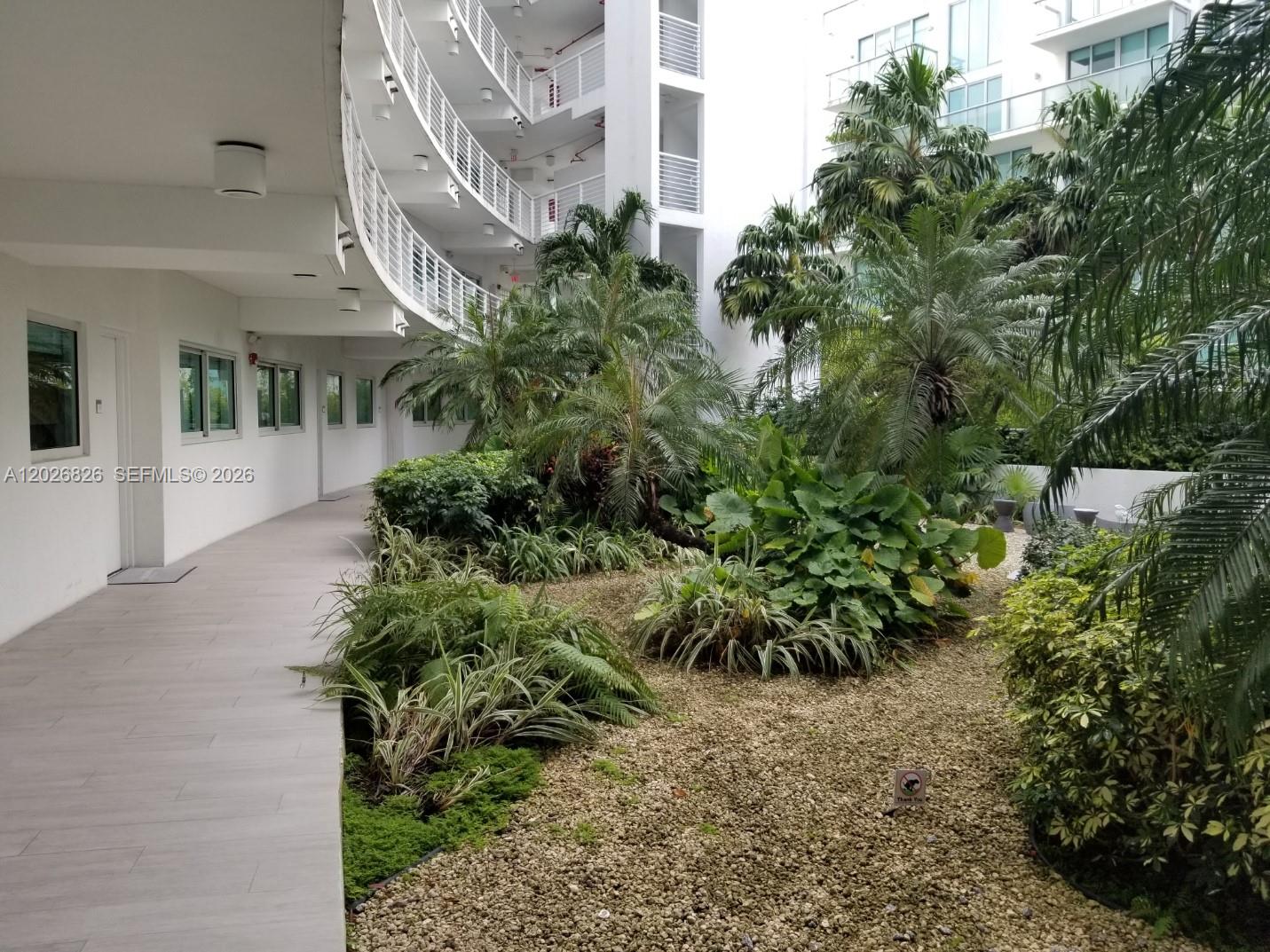 REGATTA AT INDIAN CREEK C - Residential