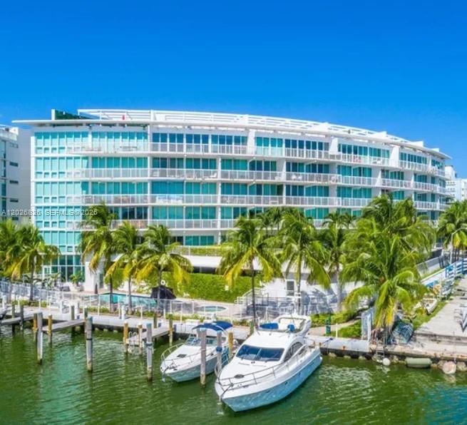 REGATTA AT INDIAN CREEK C - Residential