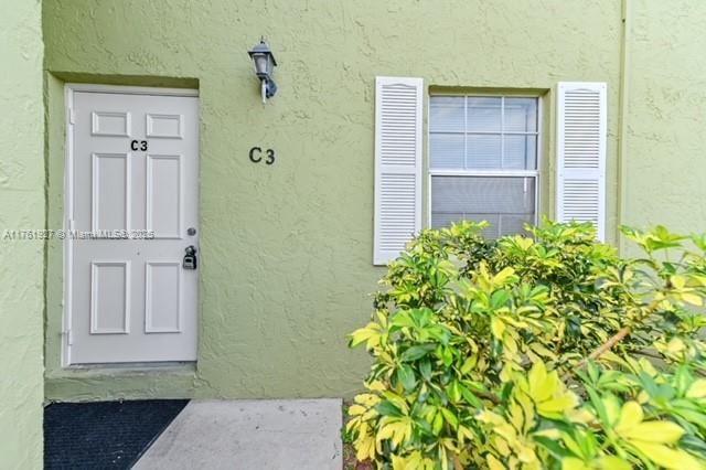 GARDENWAY CONDO - Residential Lease