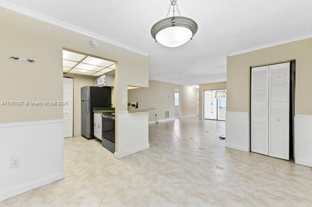GARDENWAY CONDO - Residential Lease