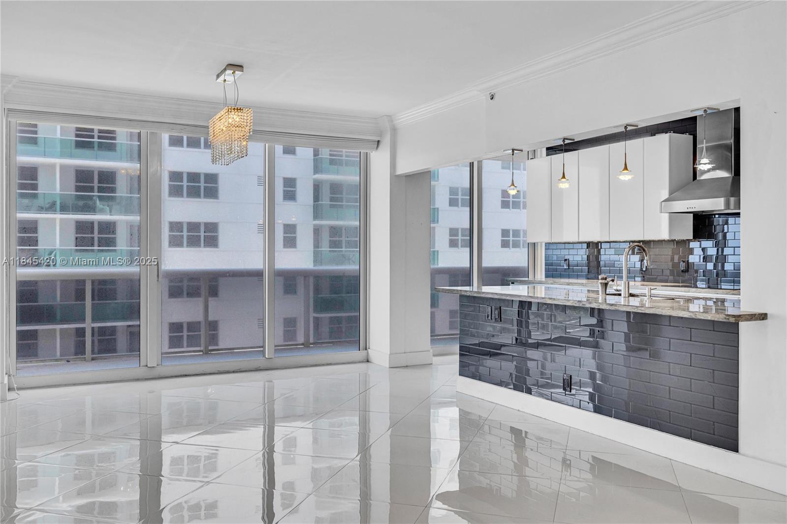 9559 Collins Ave S4-J