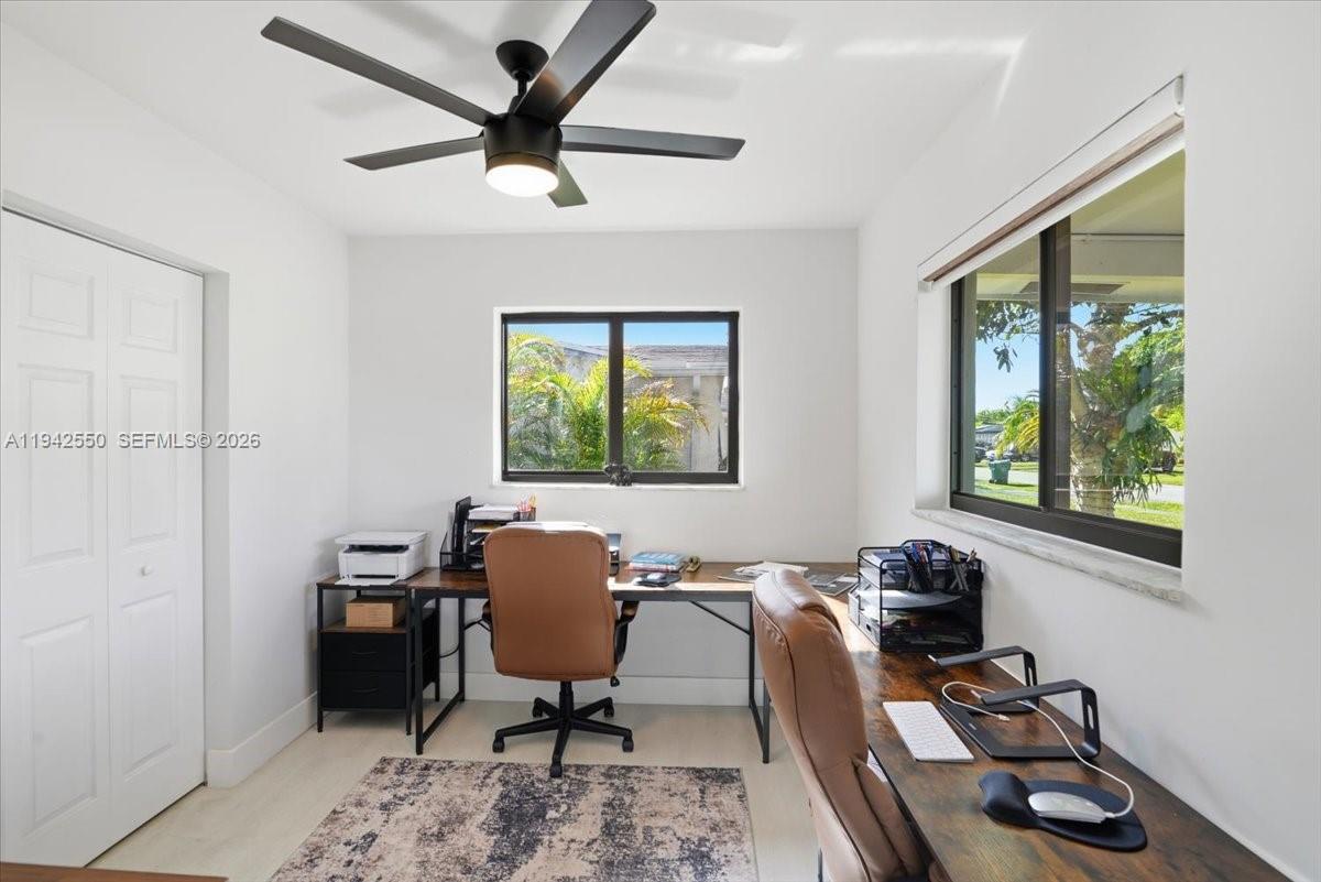 ROYAL PALM ACRES SEC 6 - Residential