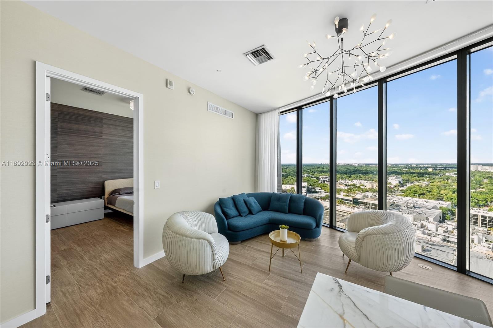 CLUB RESIDENCES AT PARK G - Residential