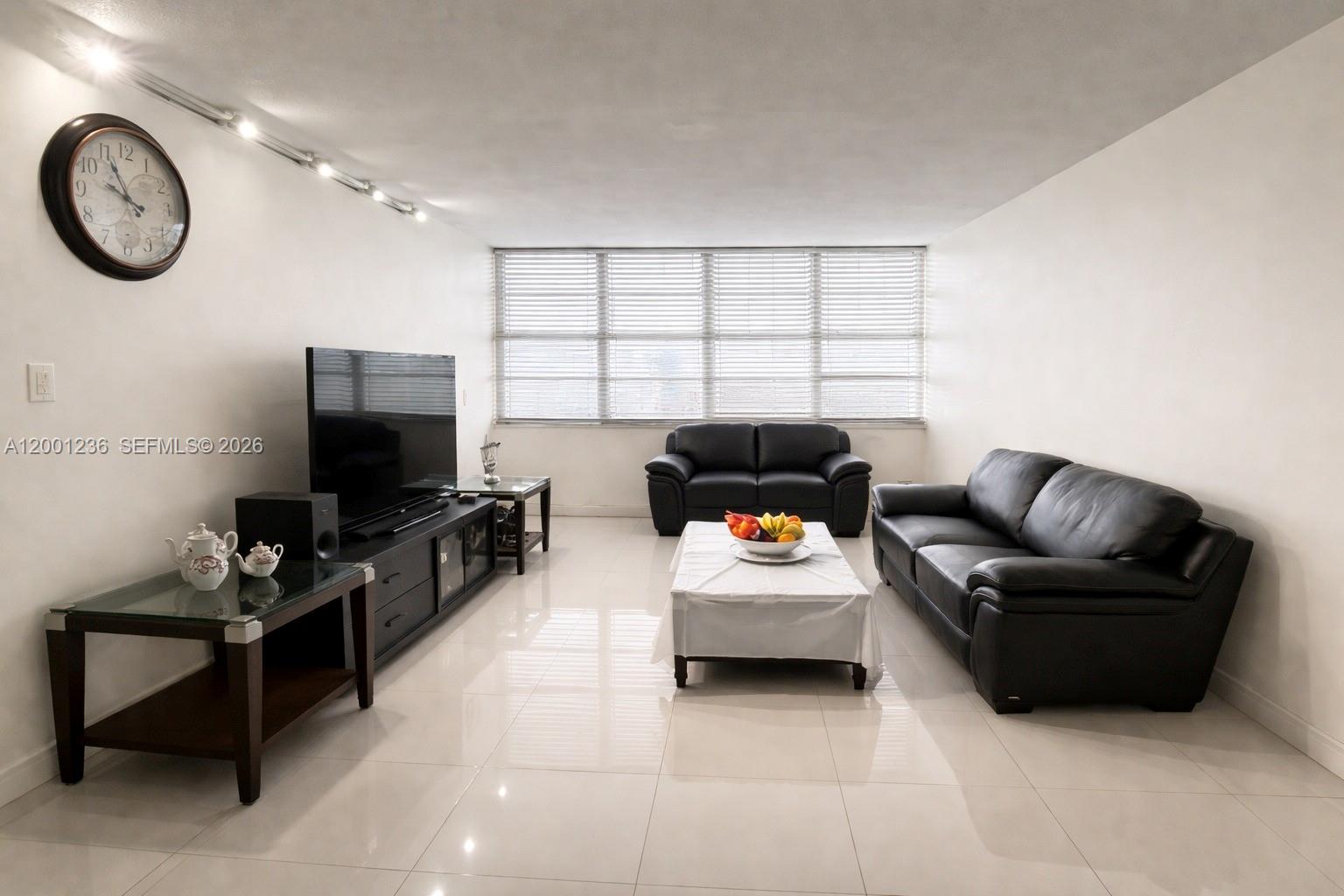 BUCKLEY TOWERS CONDO - EA - Residential