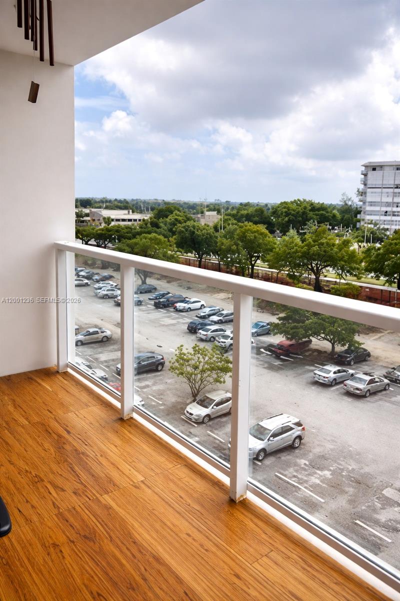 BUCKLEY TOWERS CONDO - EA - Residential