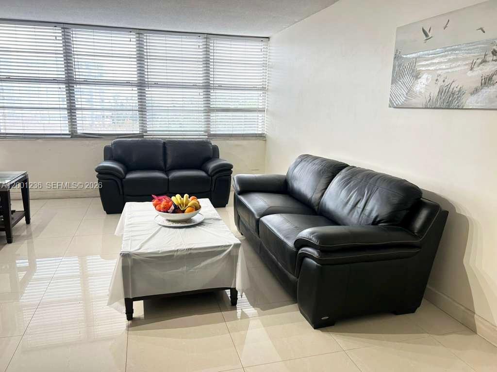 BUCKLEY TOWERS CONDO - EA - Residential